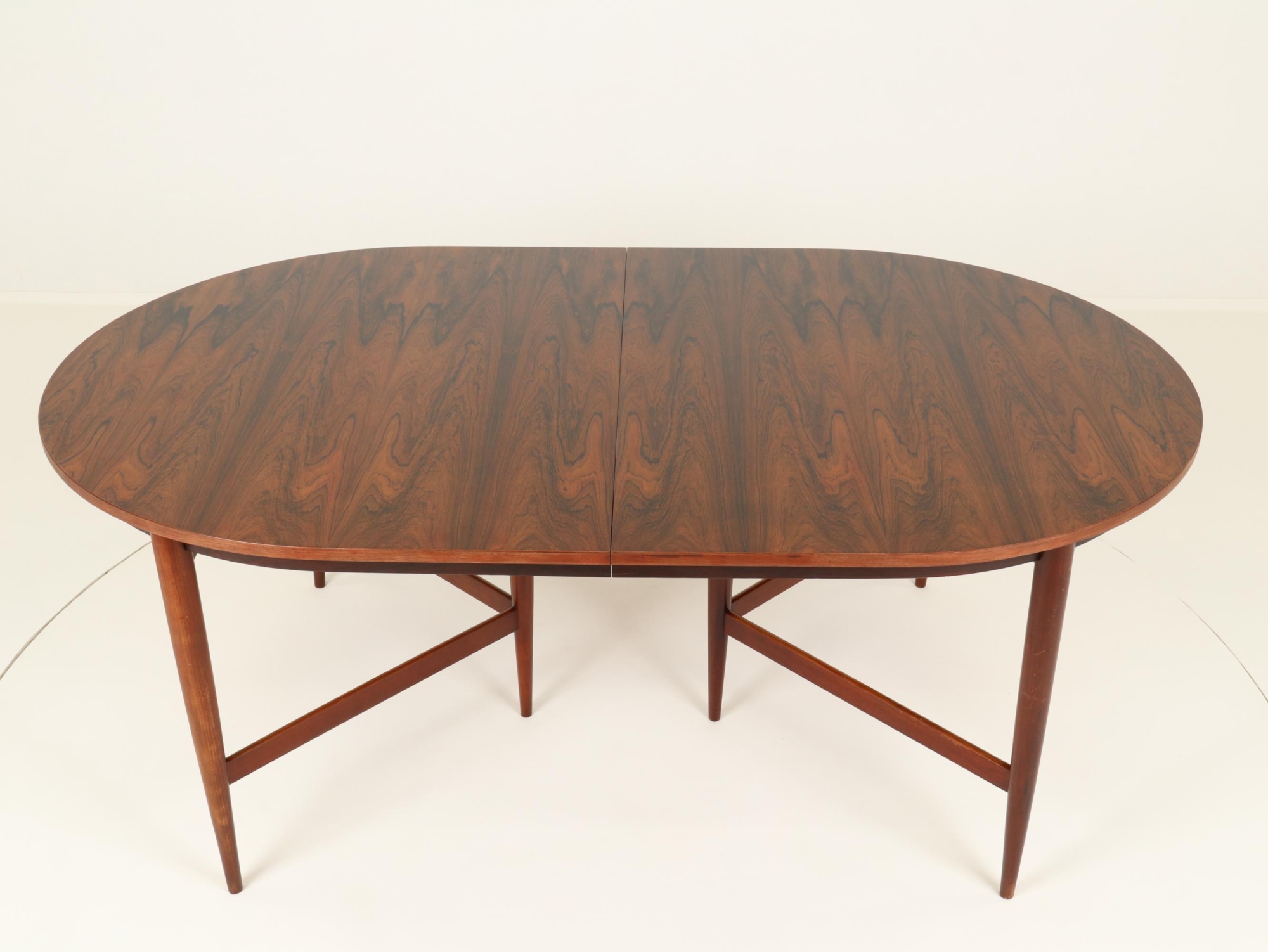 Amazing rosewood dining table design Oswald Vermaercke (1)