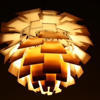 Iconic PH Artichoke hanging lamp in copper with 72 blades (9)