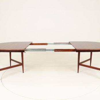 Large dining or conference table in rosewood (2)