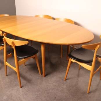 Dining set by Hans Wegner for Carl Hansen (6)