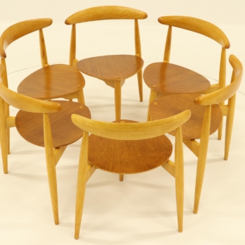 Hans Wegner dining set, model Heart by Fritz Hansen from the sixties (13)