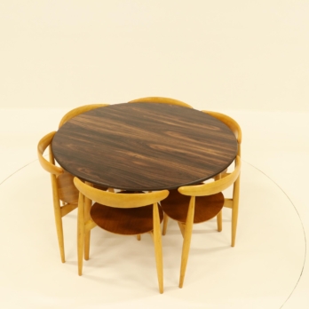 Hans Wegner dining set, model Heart by Fritz Hansen from the sixties (14)