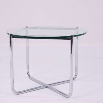 Coffee table model MR by Mies van der Rohe for Knoll front view