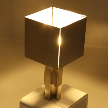 Table lamp with square inox lampshade (10)