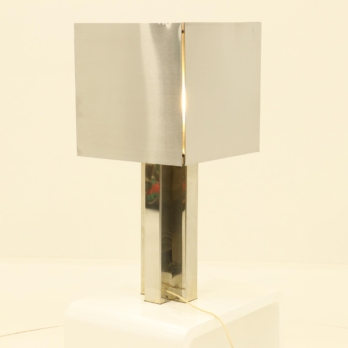 Table lamp with square inox lampshade (6)